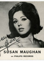 Susan Maughan голая