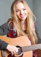 Taylor Hickson голая