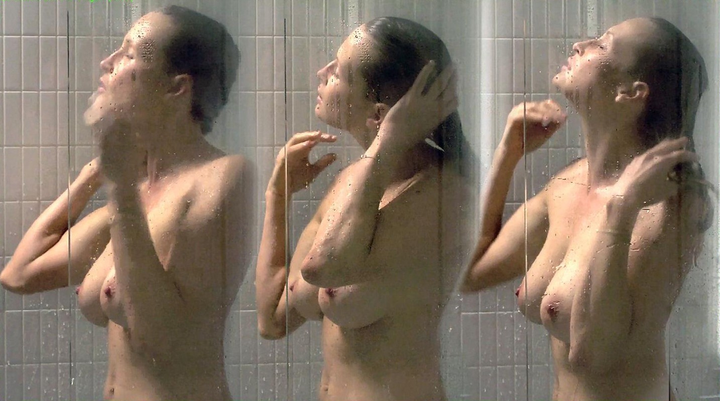 Эстель Лефебюр nude pics.