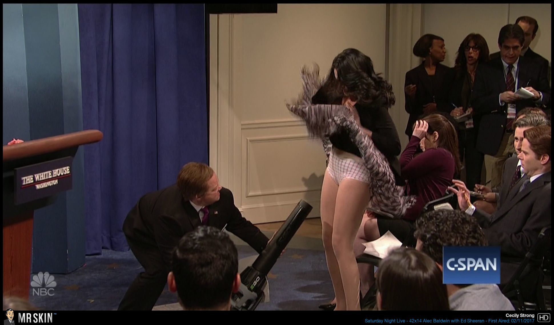 Strong  nackt Cecily Cecily Strong