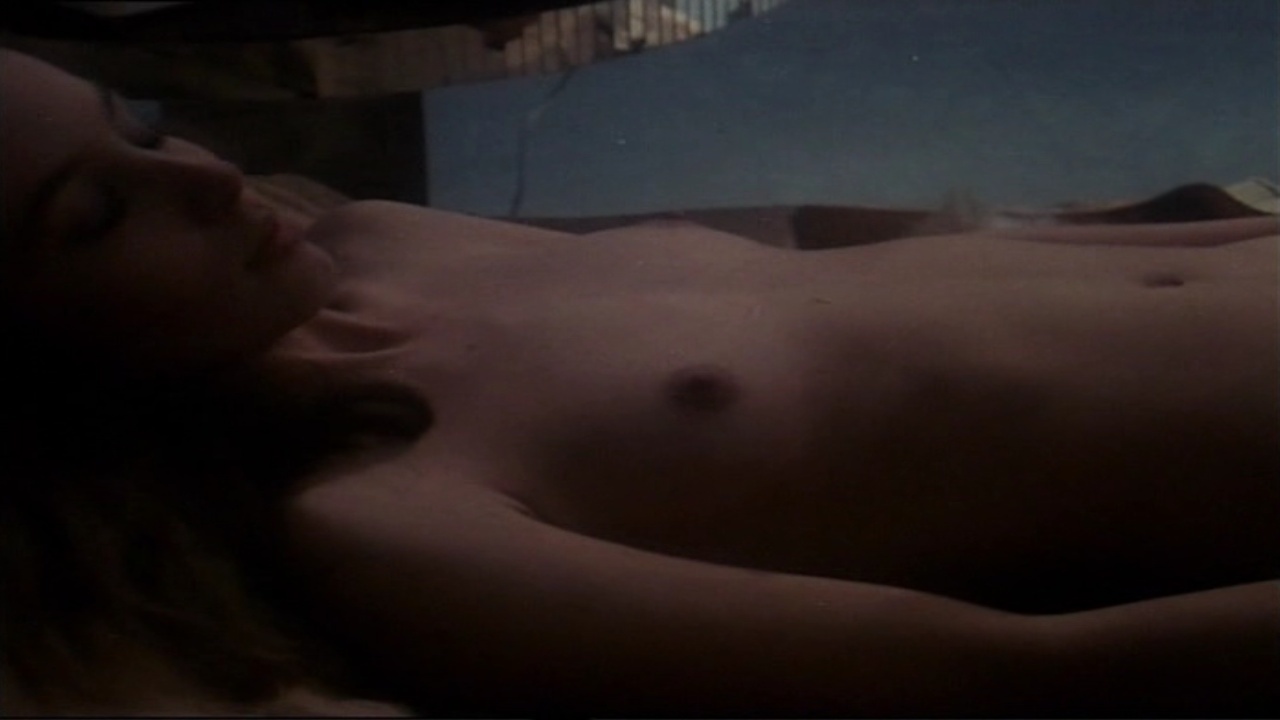 Шерри Бьюкенен nude pics.