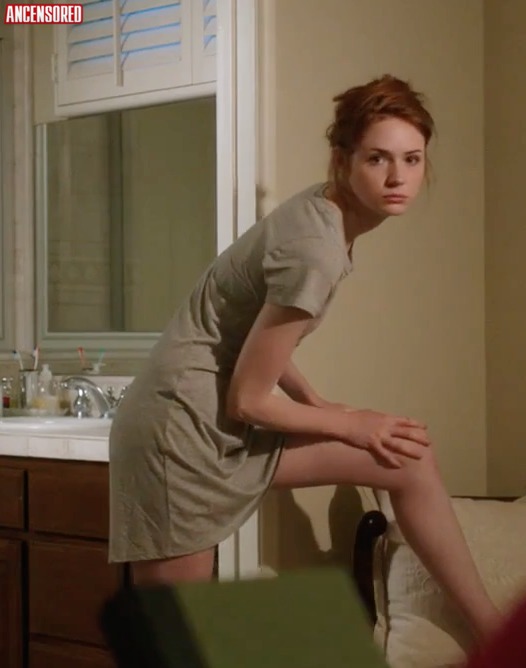 Karen Gillan Nue