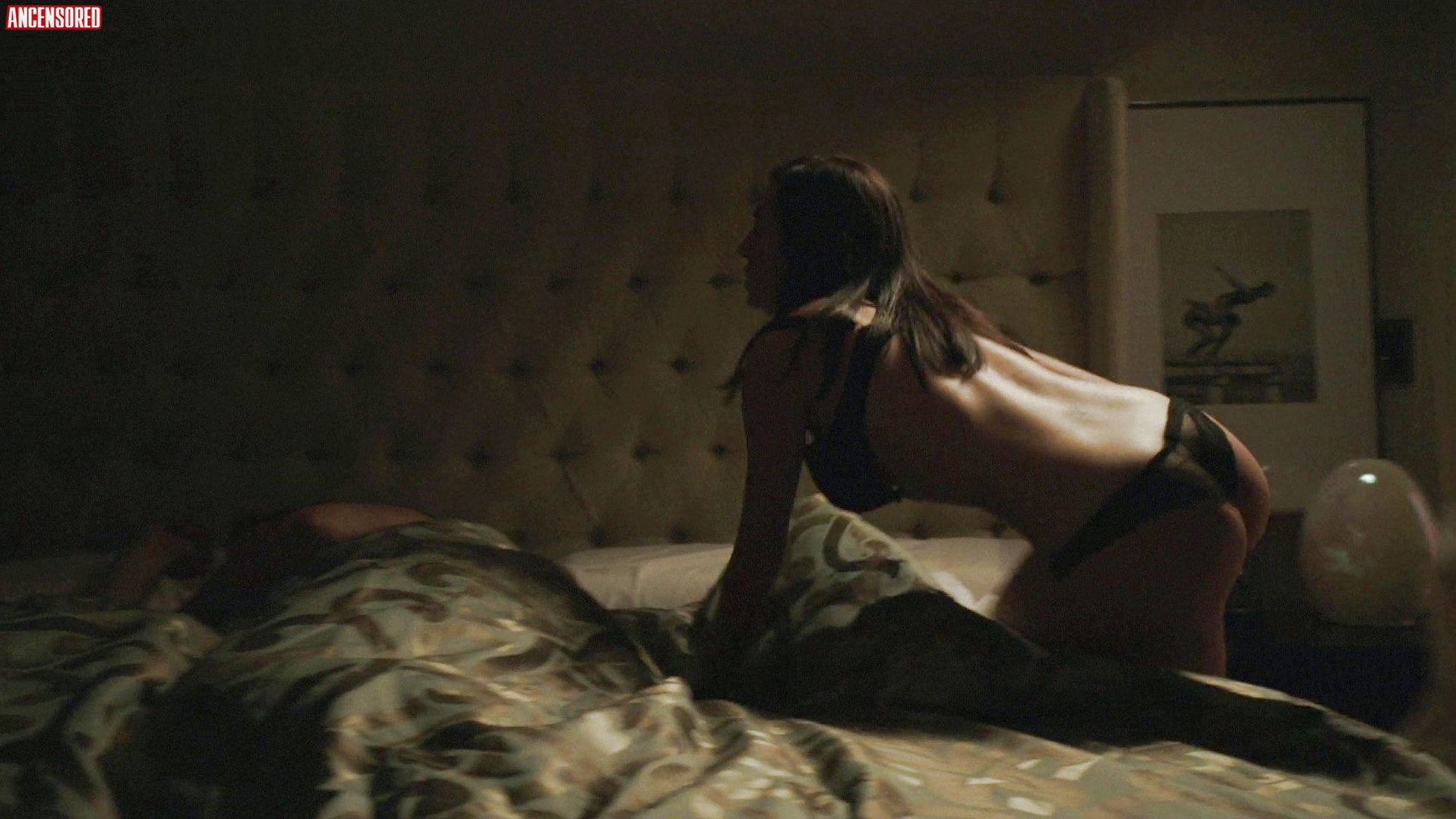 Мариана Тревиньо nude pics.
