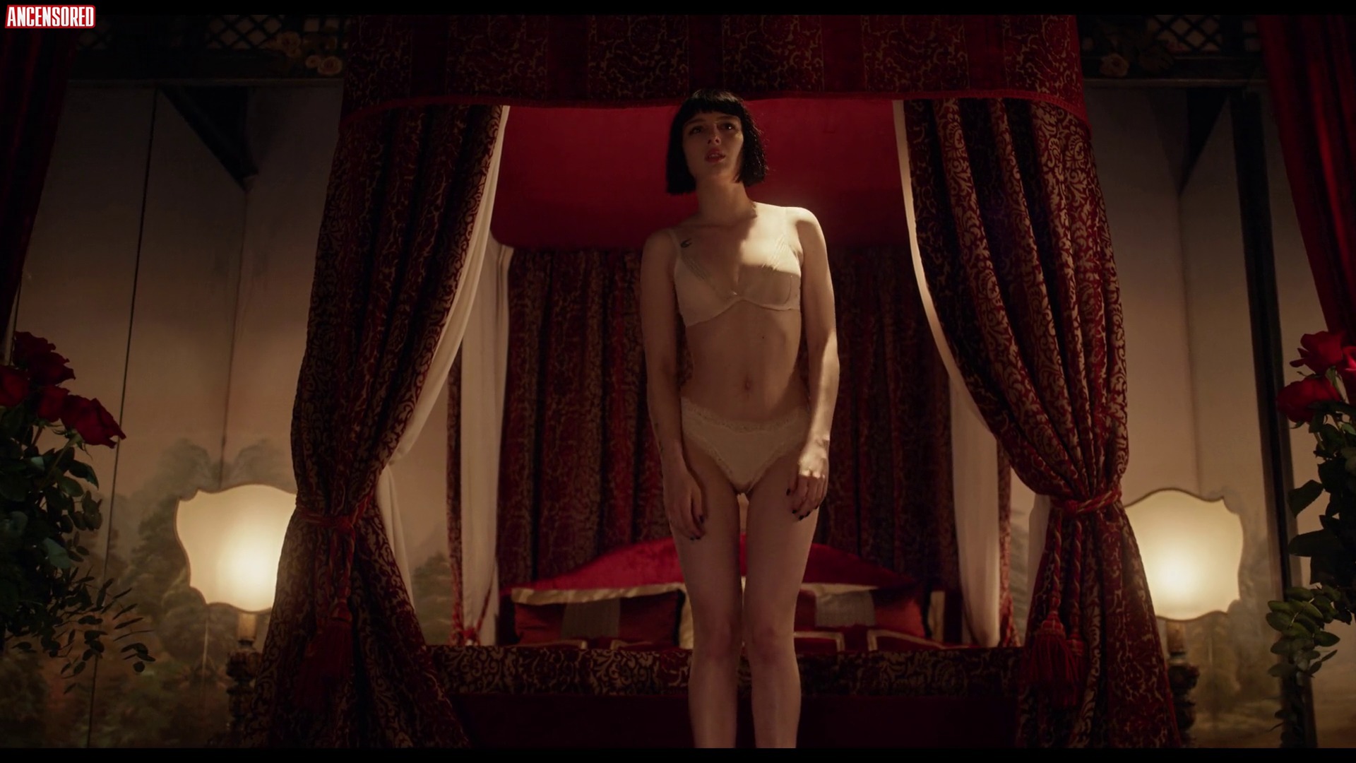 Alice Pagani nude pics.