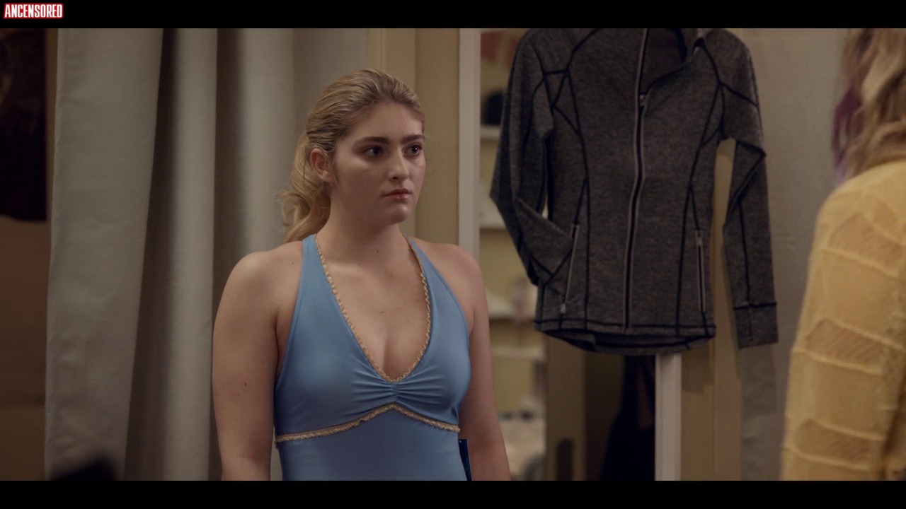 Willow Shields Naked