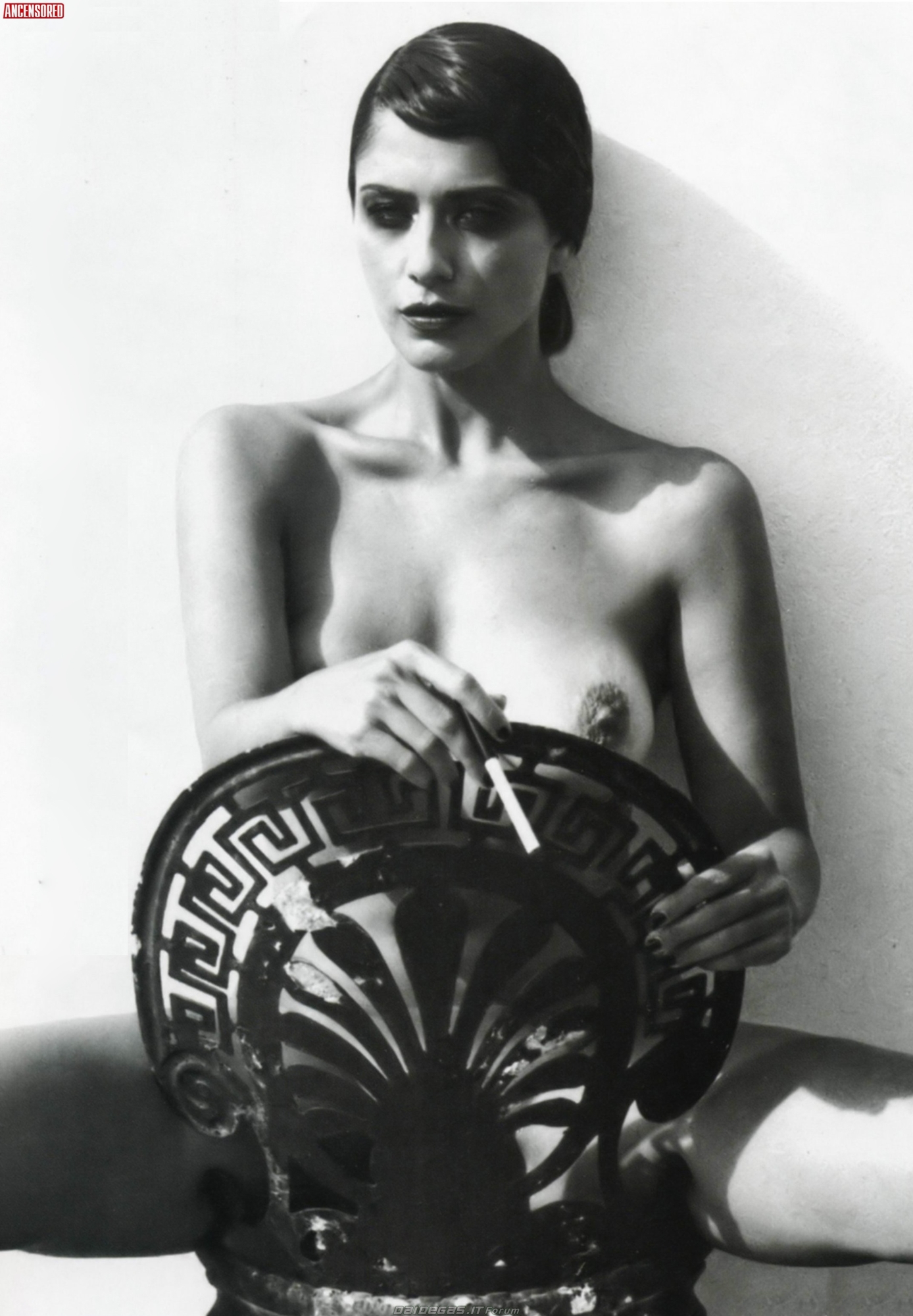 Paola iezzi topless