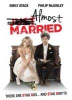 Almost Married (2014) Обнаженные сцены