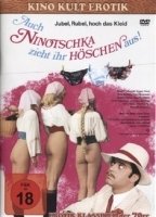 Auch Ninotschka zieht ihr Höschen aus обнаженные сцены в фильме