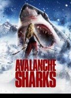 Avalanche Sharks обнаженные сцены в фильме