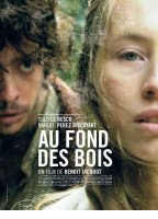 Au fond des bois 2010 фильм обнаженные сцены