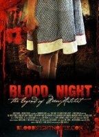 Blood Night: The Legend of Mary Hatchet (2009) Обнаженные сцены