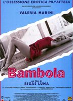 Bámbola (1996) Обнаженные сцены