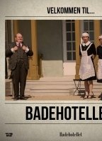 Badehotellet (2013-2015) Обнаженные сцены