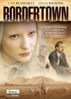 Bordertown (1995) Обнаженные сцены