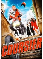 Coursier (2010) Обнаженные сцены