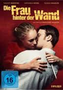 Die Frau hinter der Wand (2013) Обнаженные сцены