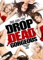 Drop Dead Gorgeous (2010) Обнаженные сцены