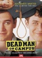 Dead Man on Campus (1998) Обнаженные сцены