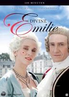 Divine Émilie (2007) Обнаженные сцены