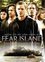 Fear Island (2009) Обнаженные сцены