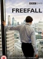 Freefall (2009) Обнаженные сцены