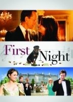 First Night (2010) Обнаженные сцены