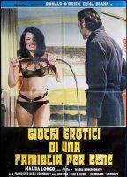 Giochi erotici di una famiglia per bene (1975) Обнаженные сцены