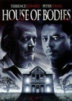 House of Bodies (2014) Обнаженные сцены