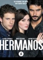 Hermanos (2014-настоящее время) Обнаженные сцены