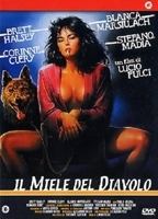 The Devil's Honey (1986) Обнаженные сцены