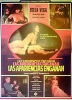 Las apariencias engañan (1978) Обнаженные сцены