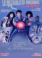 La metralleta infernal (1990) Обнаженные сцены