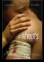 Les révoltés (2014) Обнаженные сцены