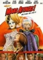 Марс атакует! (1996) Обнаженные сцены