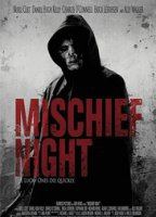 Mischief Night (2013) Обнаженные сцены