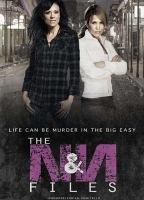 Nikki & Nora: The N&N Files обнаженные сцены в ТВ-шоу