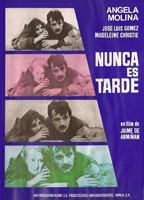 Nunca es tarde (1977) Обнаженные сцены