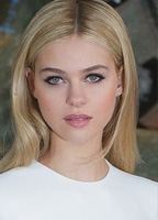 Слив Николы Пельтц (Nicola Peltz)