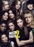 Pitch Perfect 2 (2015) Обнаженные сцены