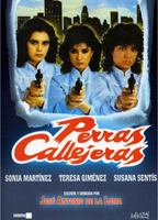 Perras callejeras (1985) Обнаженные сцены
