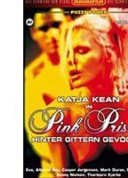 Pink prison (1999) Обнаженные сцены