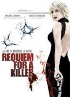 Requiem pour une tueuse (2011) Обнаженные сцены