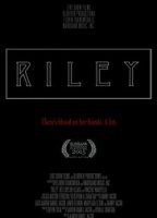 Riley (2015) Обнаженные сцены