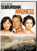 Suburban Madness (2004) Обнаженные сцены