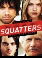 Squatters (2014) Обнаженные сцены