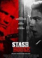 Stash House (2012) Обнаженные сцены