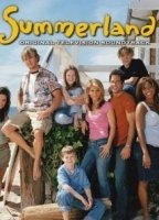 Summerland (2004-2005) Обнаженные сцены