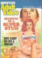 Secrets of a Superstud (1976) Обнаженные сцены
