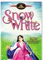 Snow White(II) обнаженные сцены в ТВ-шоу
