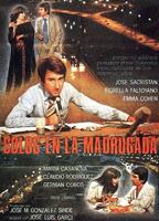 Solos en la madrugada (1978) Обнаженные сцены